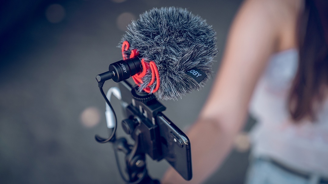 What is a condenser microphone, and why should you be using one?